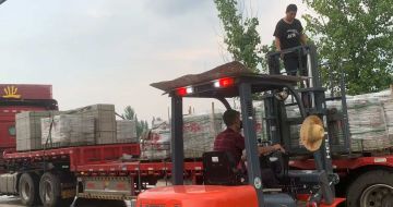 葫芦岛 黄金麻冰裂纹，地铺石装车