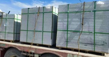 葫芦岛 芝麻白花岗岩地铺石装车日常