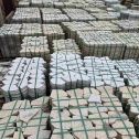 葫芦岛 黄金麻白麻花岗岩荔枝面地铺石(冰裂纹)