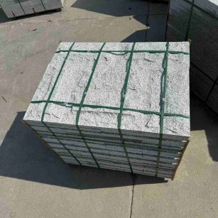 葫芦岛 白麻花岗岩石材自然面蘑菇石成品