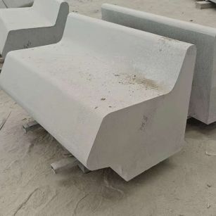 葫芦岛 芝麻白花岗岩异形坐凳，石凳