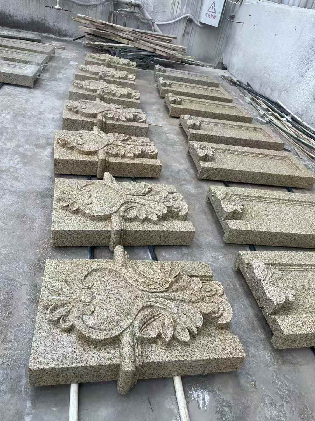 葫芦岛 黄金麻花岗岩别墅外墙雕刻板