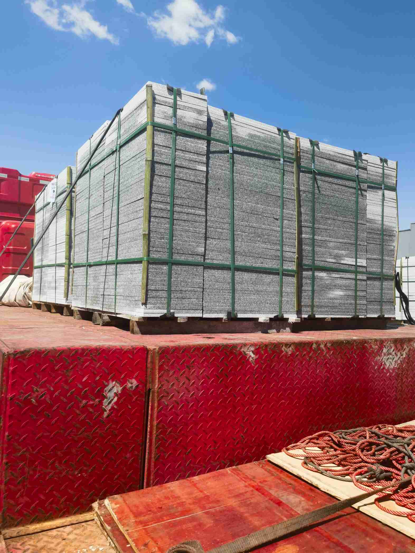 葫芦岛 芝麻白火烧规格板地铺石300*600/600*600