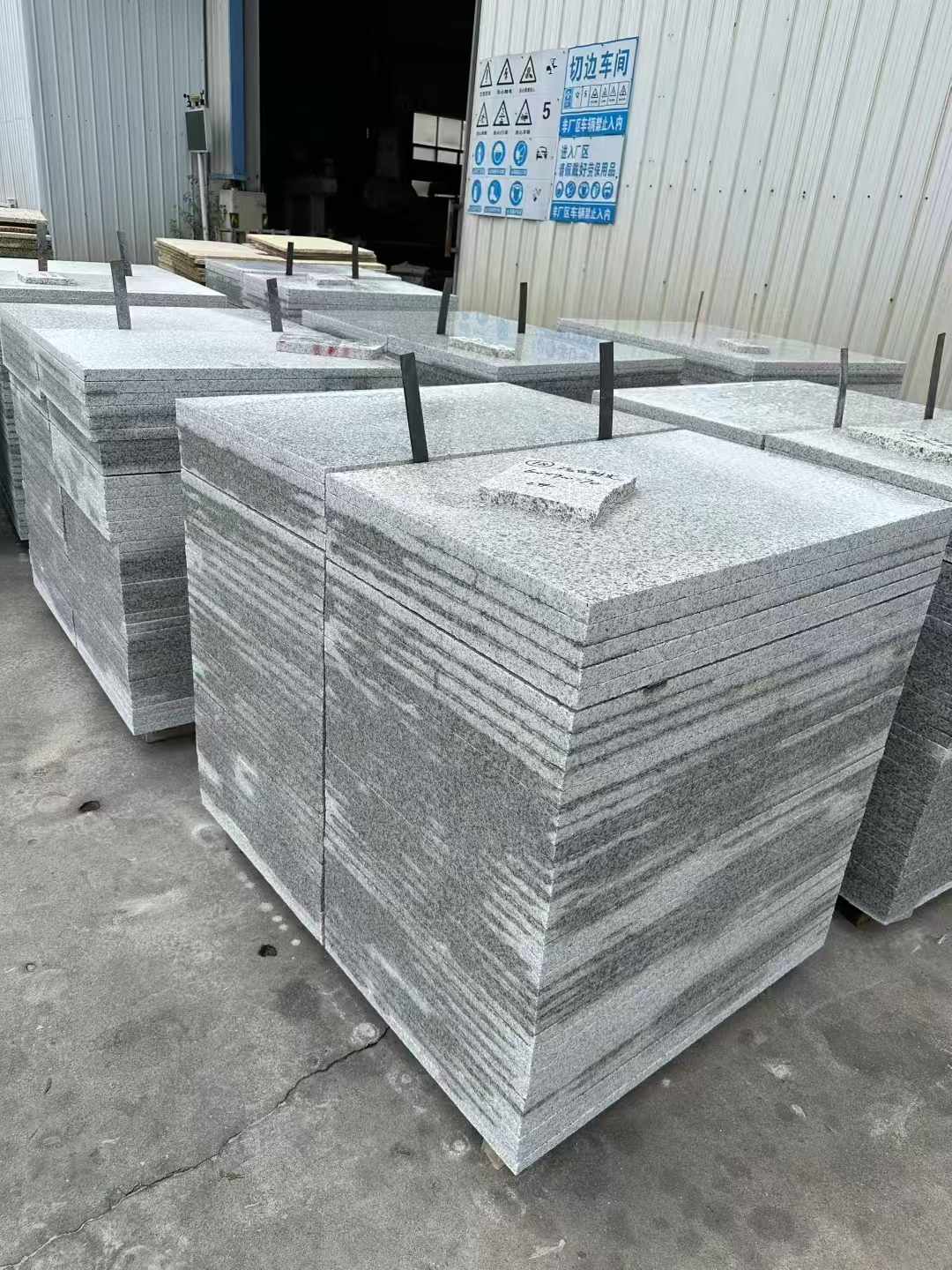 葫芦岛 白麻光面干挂成品