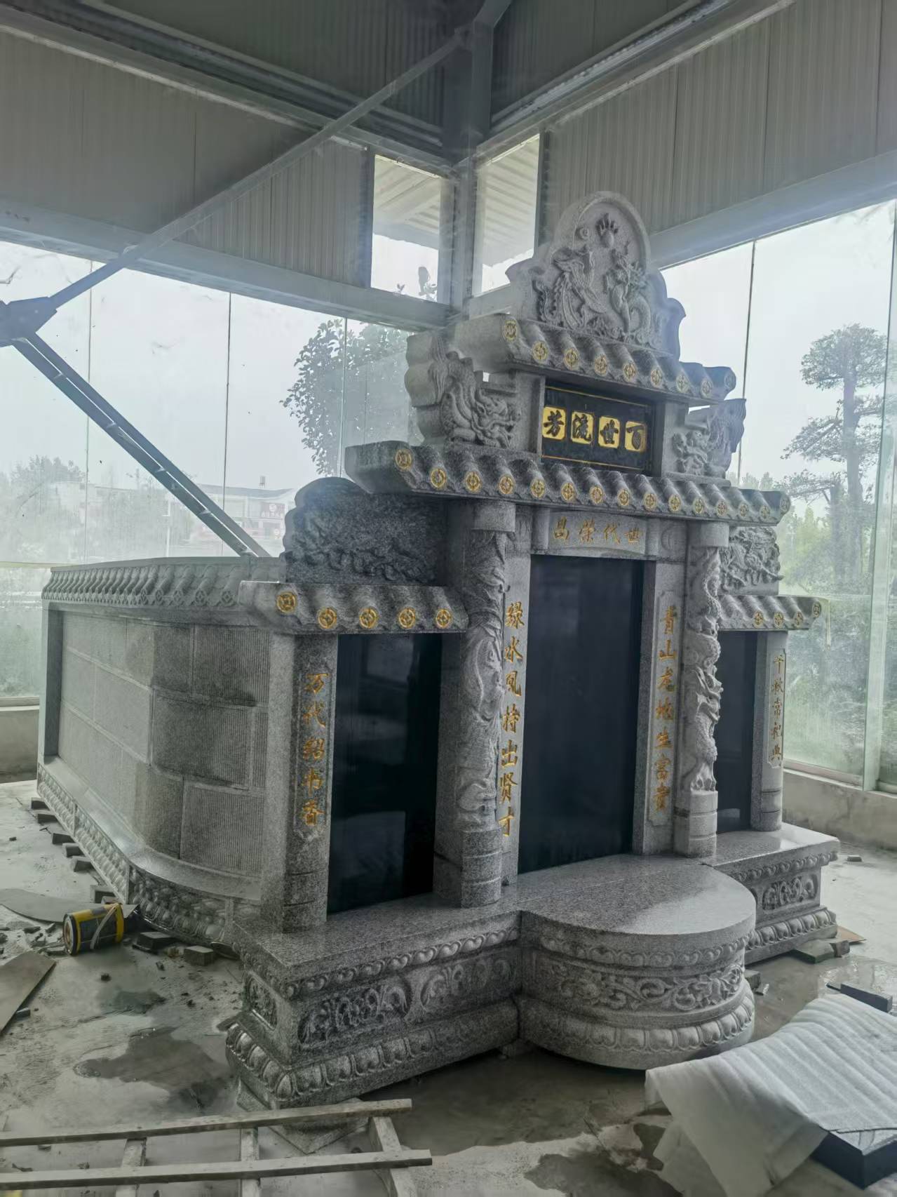 葫芦岛 芝麻白墓碑效果展示图