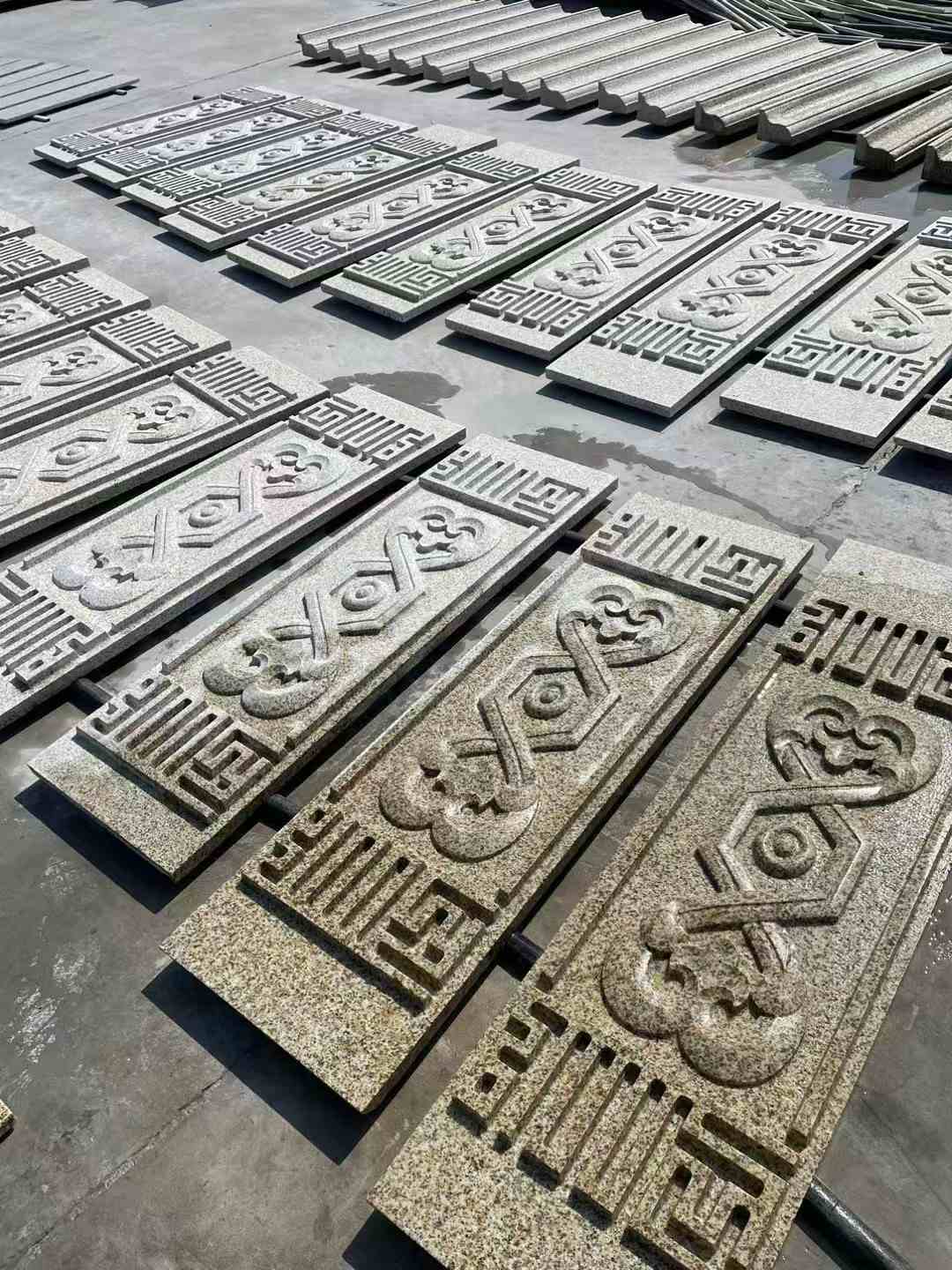 葫芦岛 黄金麻花岗岩外墙雕刻板