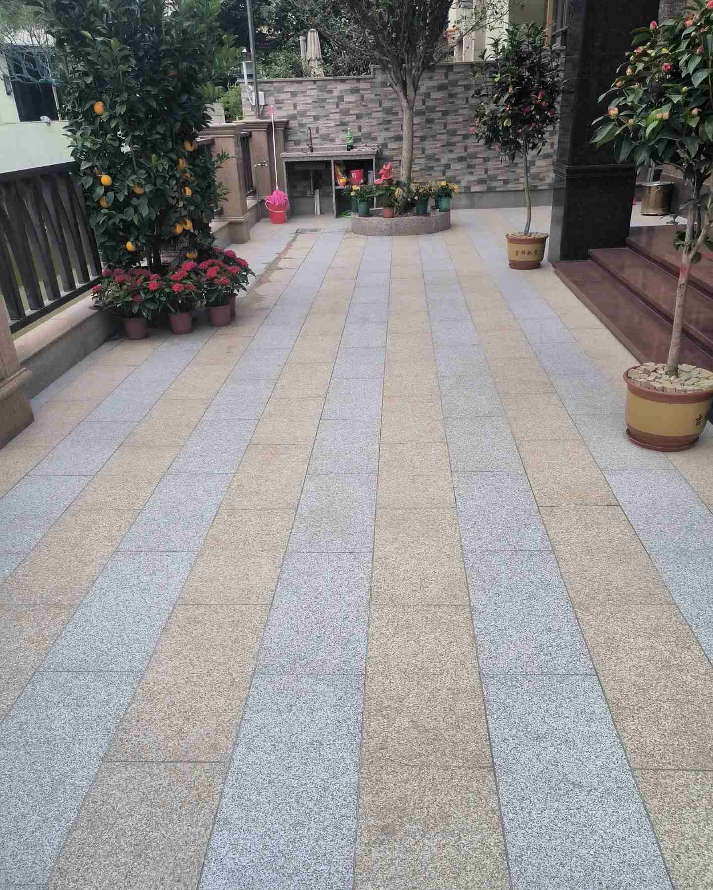 葫芦岛 黄金麻白麻荔枝面庭院铺装展示